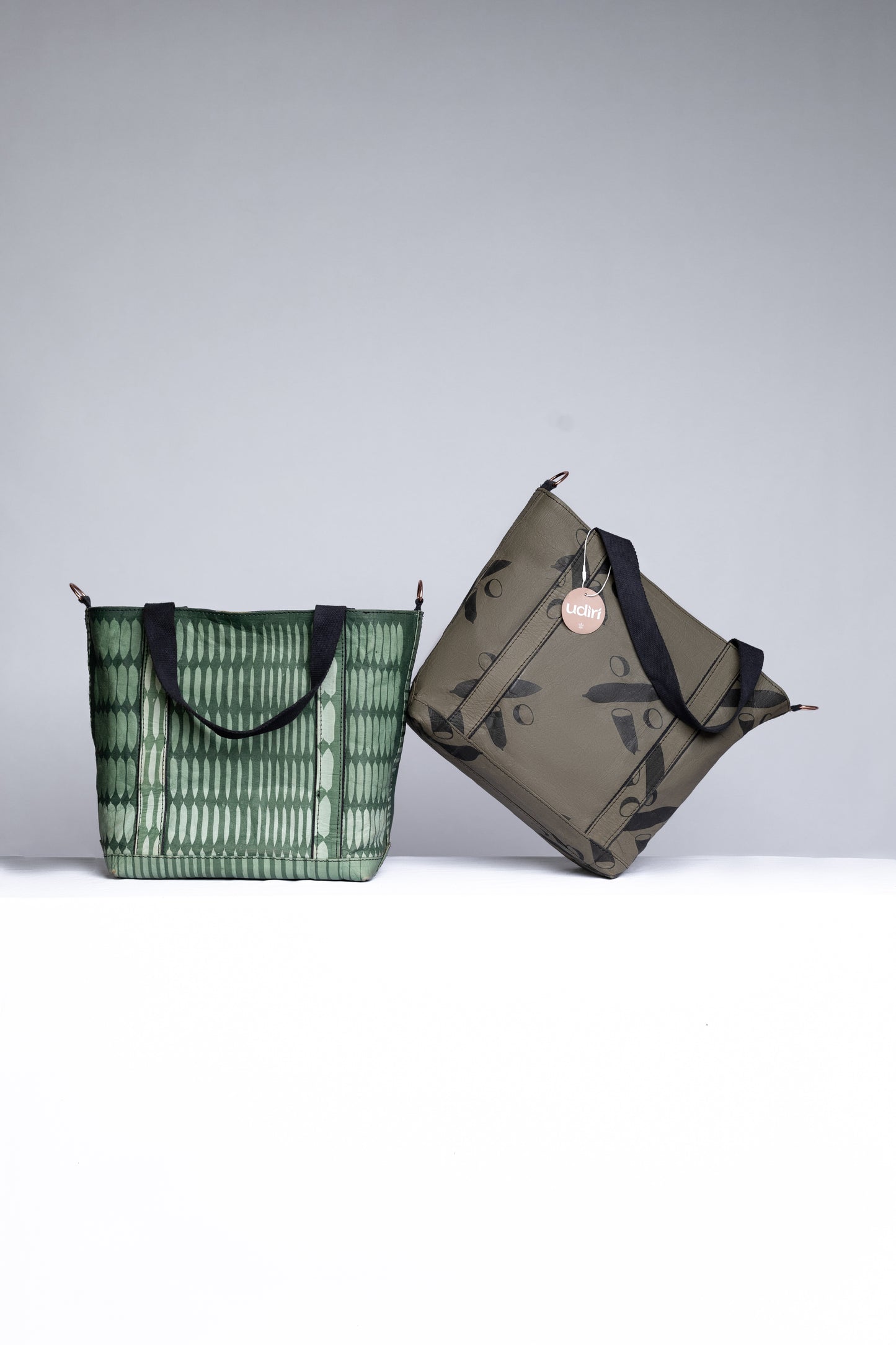 ifurū Tote Bag